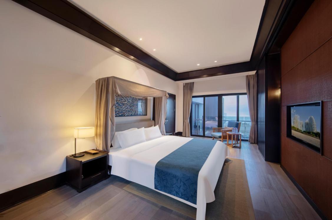 Howard Johnson Sandalwoods Resort Huizhou Huidong Bagian luar foto