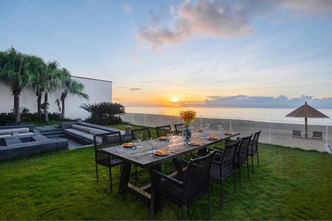 Howard Johnson Sandalwoods Resort Huizhou Huidong Bagian luar foto