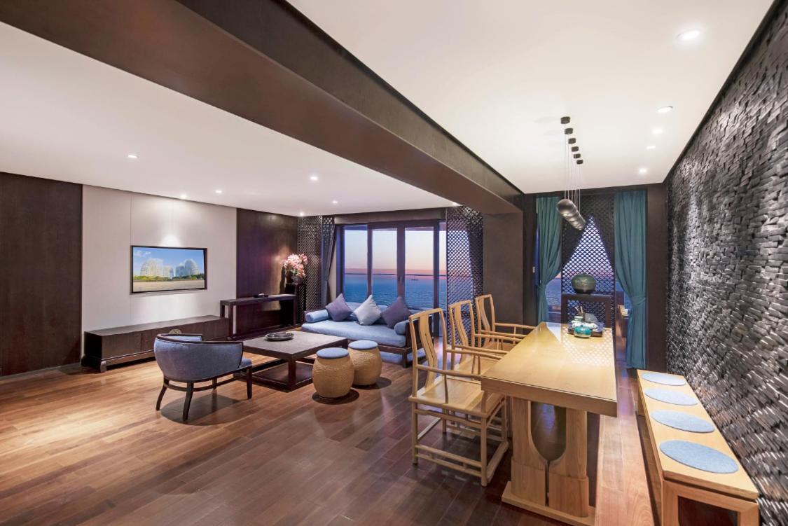 Howard Johnson Sandalwoods Resort Huizhou Huidong Bagian luar foto