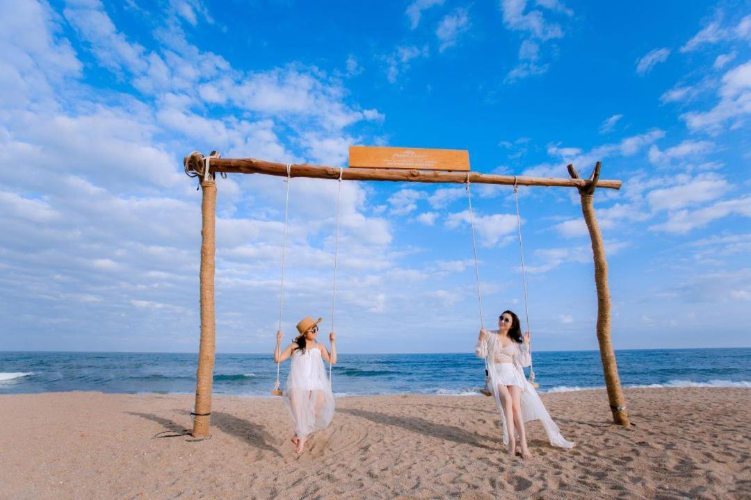 Howard Johnson Sandalwoods Resort Huizhou Huidong Bagian luar foto