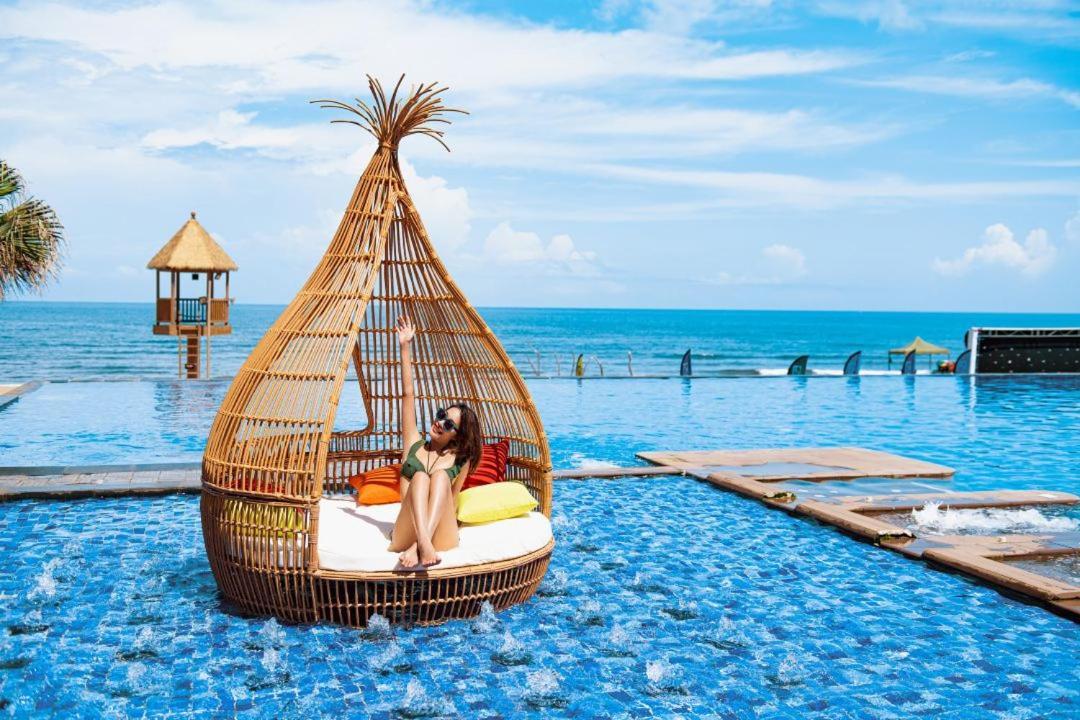 Howard Johnson Sandalwoods Resort Huizhou Huidong Bagian luar foto